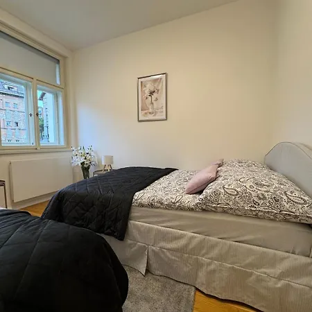 130 M2 With Amazing View & Balcony * Прага
